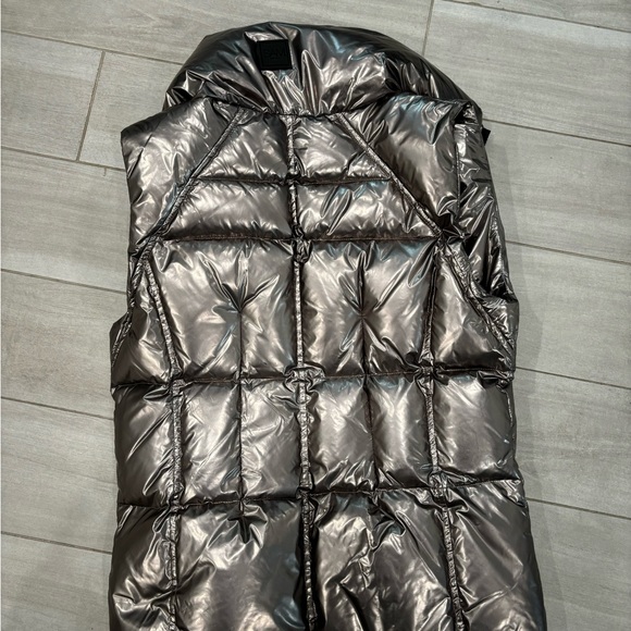 SAM. Freedom Puffer Vest - Picture 2 of 4